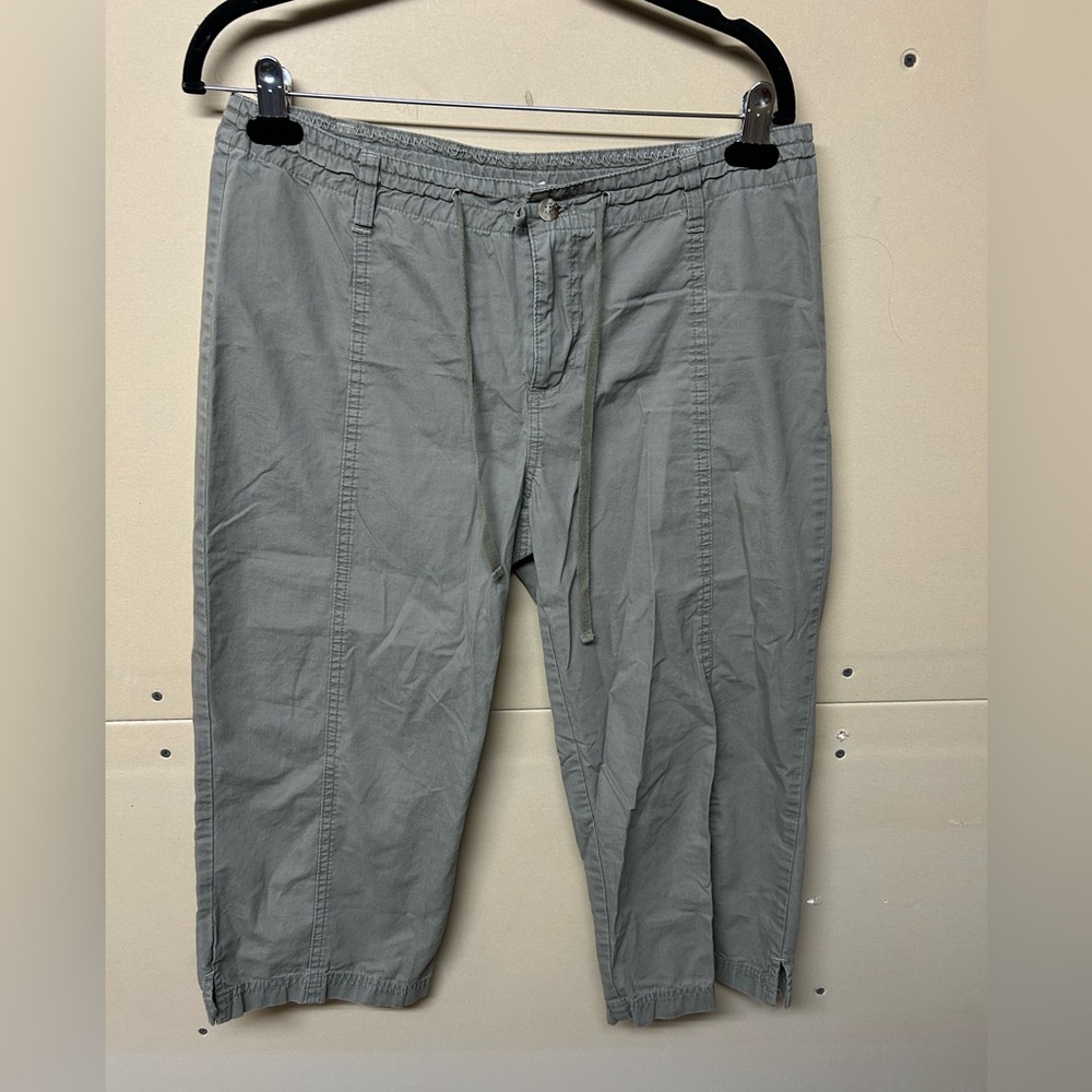 2/$30⚡️- CAPRIS | Women’s Columbia capris size medium